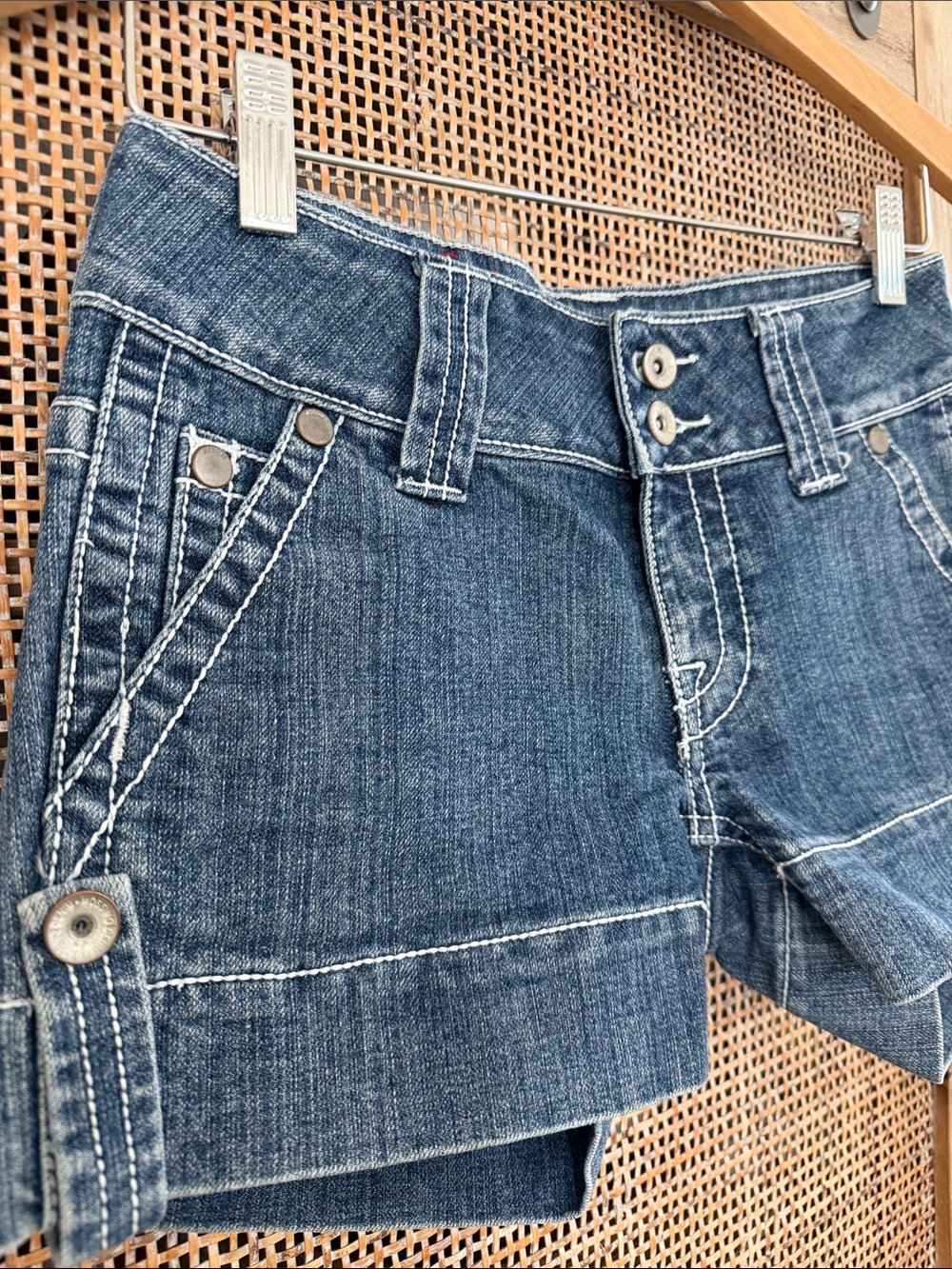 Mossimo Supply Co. blue denim cuffed shorts with double-button waist - Picture 2 of 5